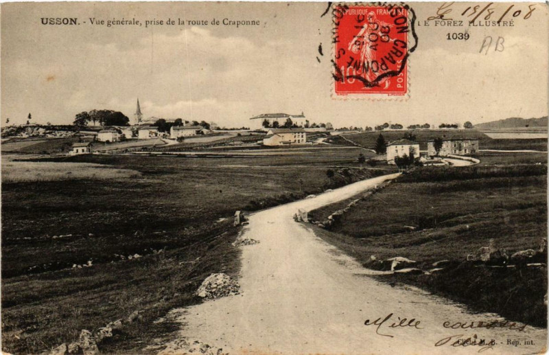 Carte postale ancienne Usson Vue générale prise de la Route de Craponne