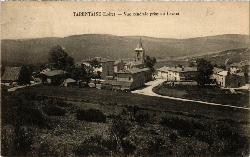 Carte postale ancienne Tarentaise Vue générale prise au Levant à Tarentaise