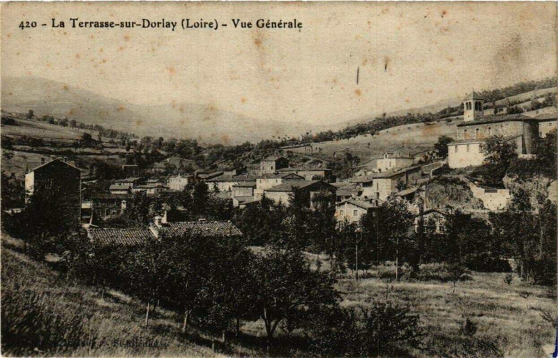 Carte postale ancienne La Terrasse-sur-Dorlay Vue générale à Lay