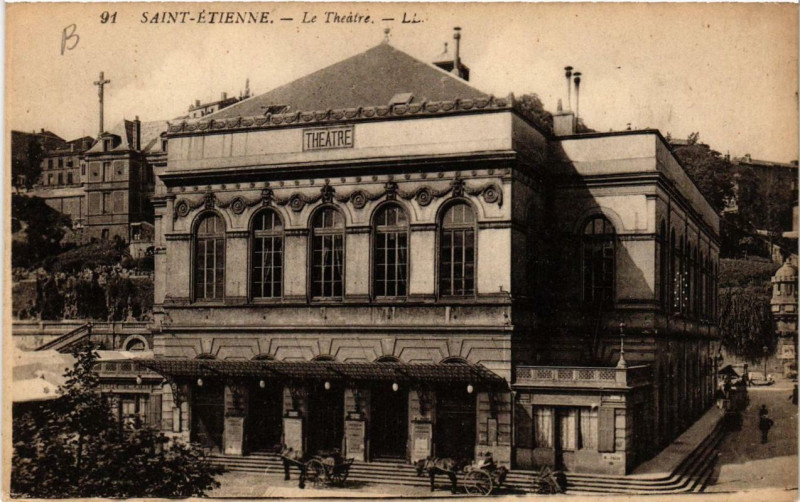 Carte postale ancienne Saint-Etienne Le Théatre à Saint-Étienne