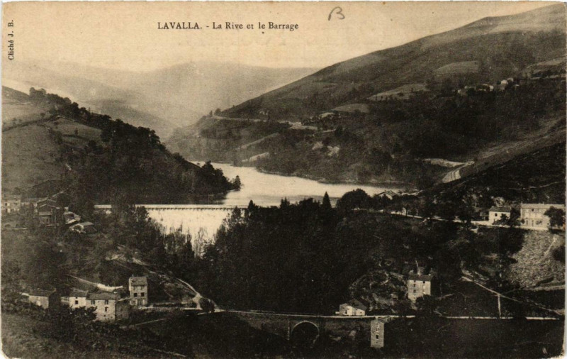 Carte postale ancienne La Valla La Rive et le Barrage