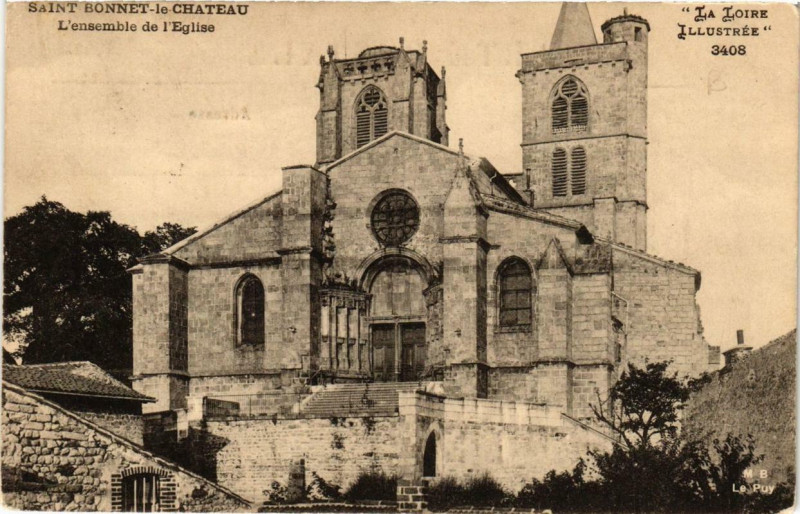 Carte postale ancienne Saint-Bonnet-le-Chateau L'ensemble de l'Eglise à Saint-Bonnet-le-Château
