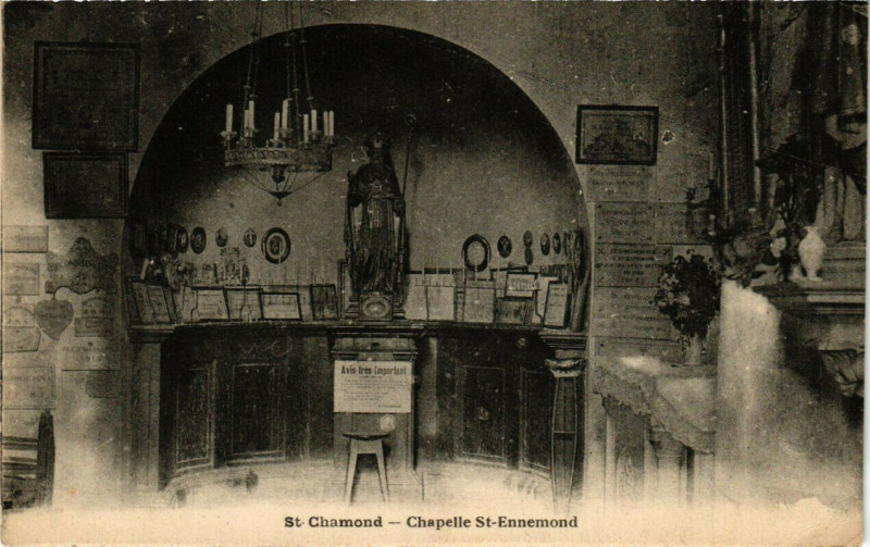 Carte postale ancienne Saint-Chamond Chapelle Saint-Ennemond à Saint-Chamond