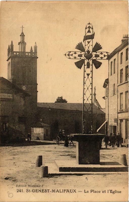 Carte postale ancienne Saint-Genest-Malifaux La Place et l'Eglise à Saint-Genest-Malifaux
