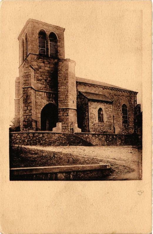 Carte postale ancienne Saint-Priest-la-Vetre L'Eglise à Saint-Priest-la-Vêtre