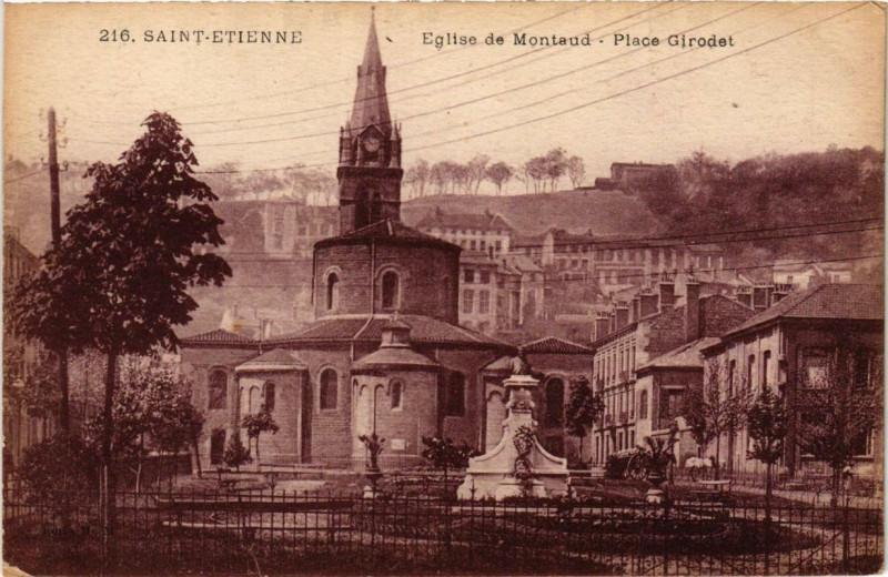 Carte postale ancienne Saint-Etienne Eglise de Montaud. Place Place Girodet à Saint-Étienne