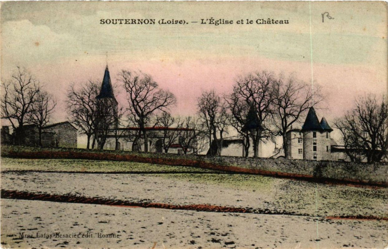 Carte postale ancienne Souternon L'Eglise et le Chateau à Souternon