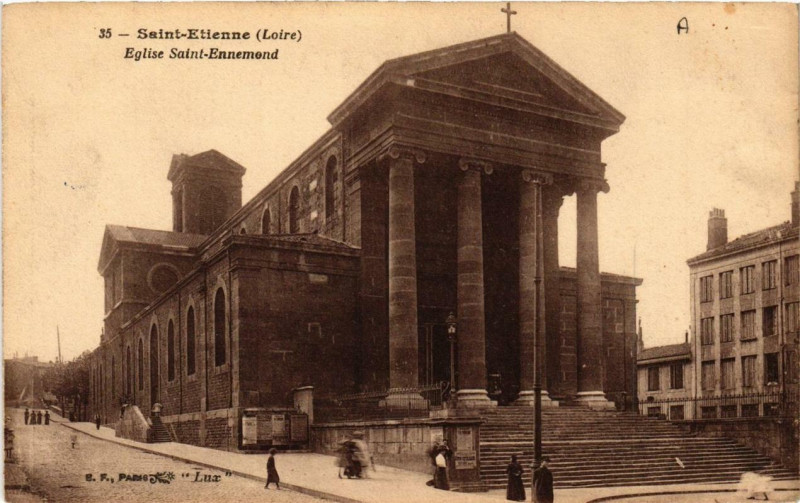 Carte postale ancienne Saint-Etienne Eglise Saint-Ennemond à Saint-Étienne