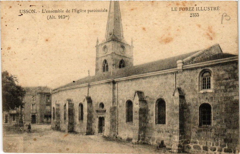 Carte postale ancienne Usson L'ensemble de l'Eglise Paroissiale