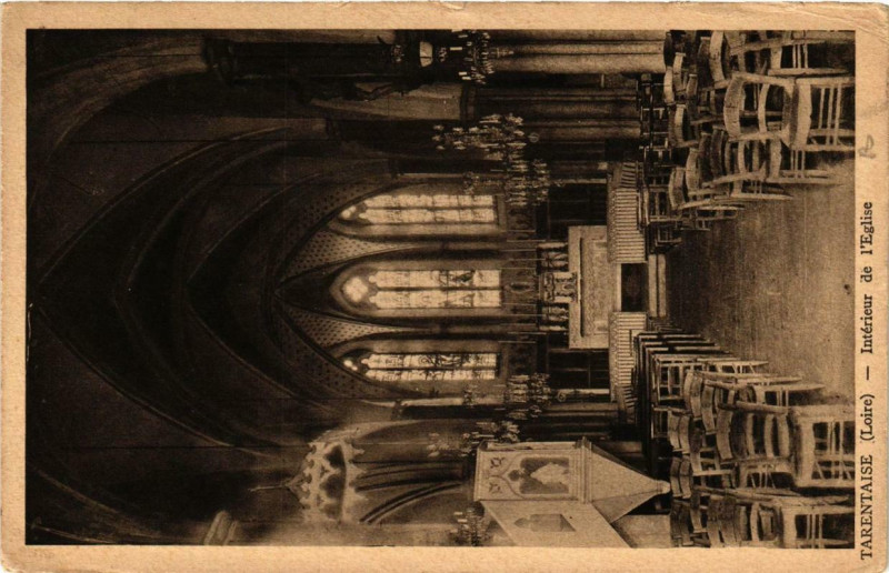 Carte postale ancienne Tarentaise Intérieur de l'Eglise à Tarentaise