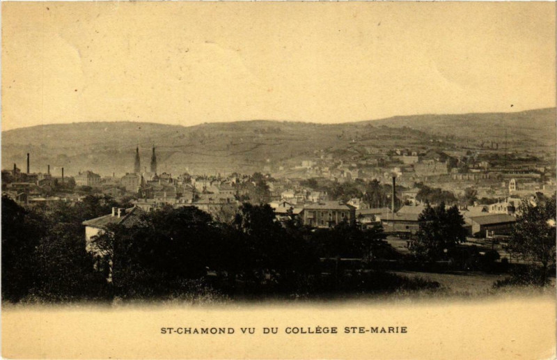 Carte postale ancienne Saint-Chamond vu du College Sainte-Marie à Saint-Chamond