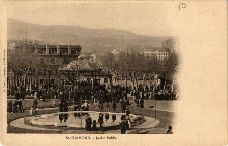 Carte postale ancienne Saint-Chamond Jardin Public à Saint-Chamond