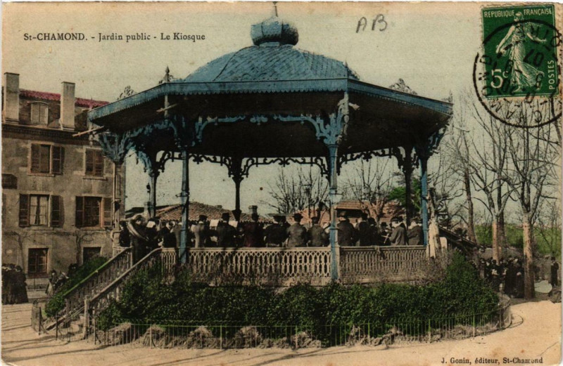 Carte postale ancienne Saint-Chamond Jardin Public Le Kiosque à Saint-Chamond