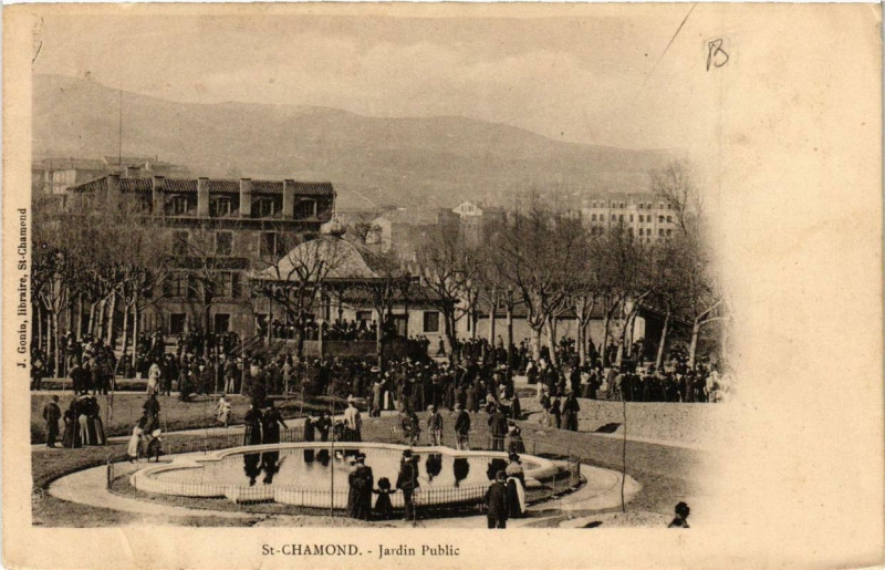 Carte postale ancienne Saint-Chamond Jardin Public à Saint-Chamond