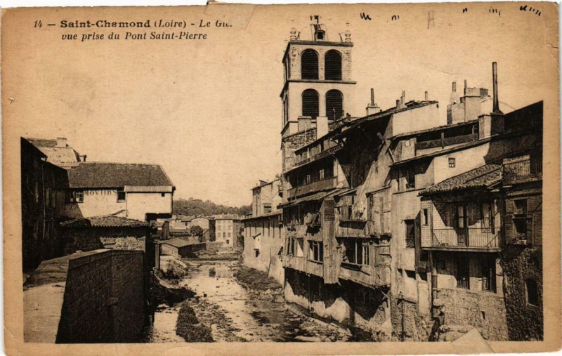 Carte postale ancienne Saint-Chamond vue prise du Pont Saint-Pierre à Saint-Chamond