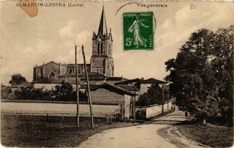 Carte postale ancienne Saint-Martin-Lestra Vue générale à Saint-Martin-Lestra