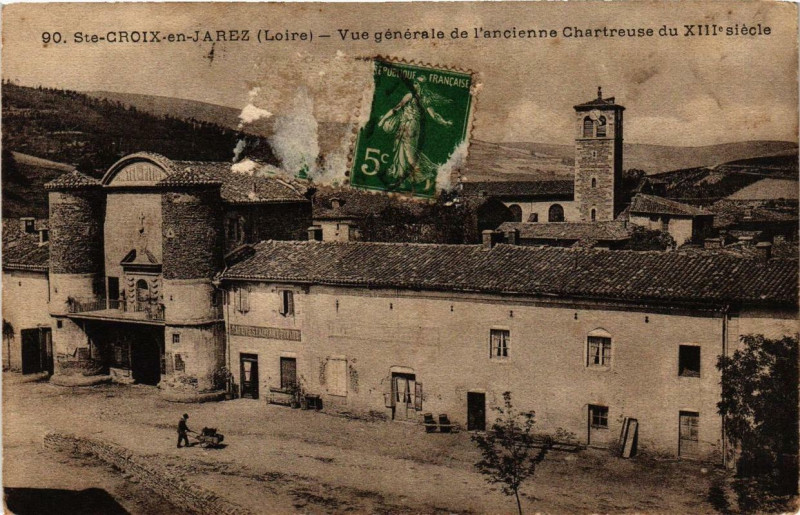 Carte postale ancienne Sainte-Croix-en-Jarez Vue générale de l'ancienne Chartreuse à Sainte-Croix-en-Jarez