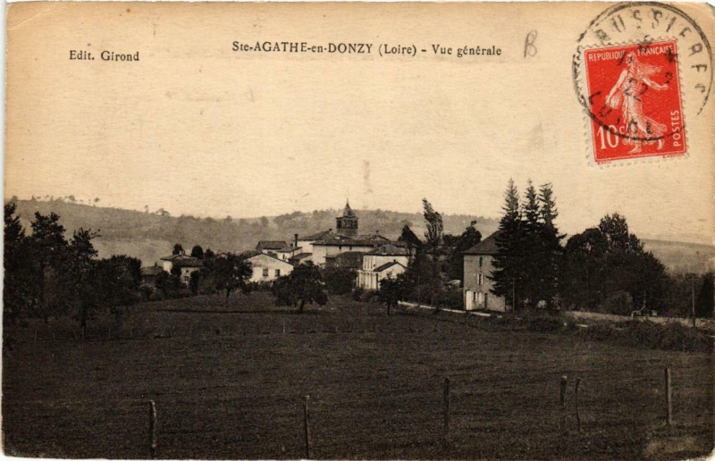 Carte postale ancienne Sainte-Aghate-en-Donzy Vue générale