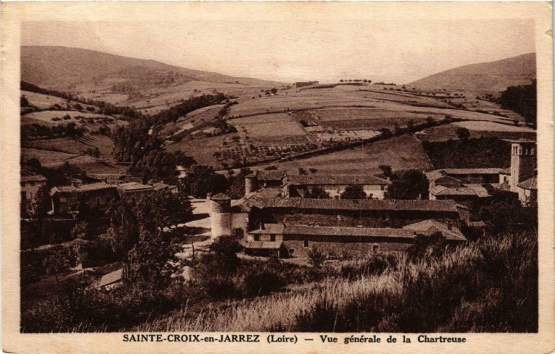 Carte postale ancienne Sainte-Croix-en-Jarez Vue générale de la Chartreuse à Sainte-Croix-en-Jarez
