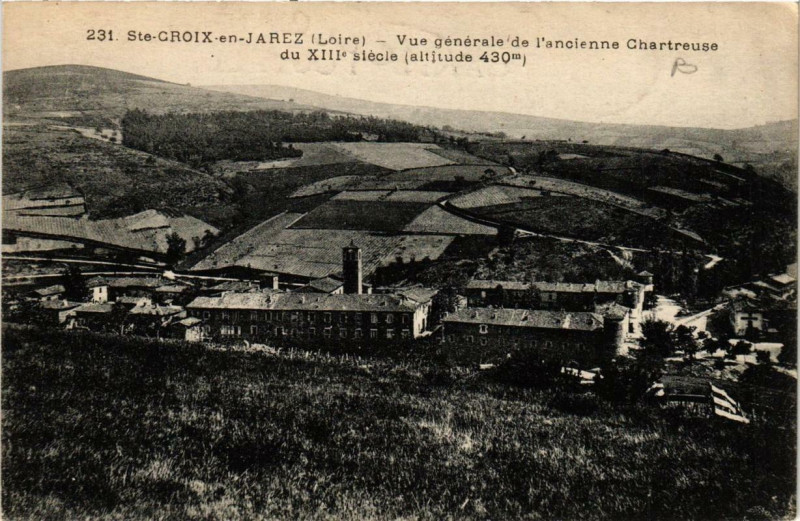 Carte postale ancienne Sainte-Croix-en-Jarez Vue générale de l'ancienne Chartreuse à Sainte-Croix-en-Jarez