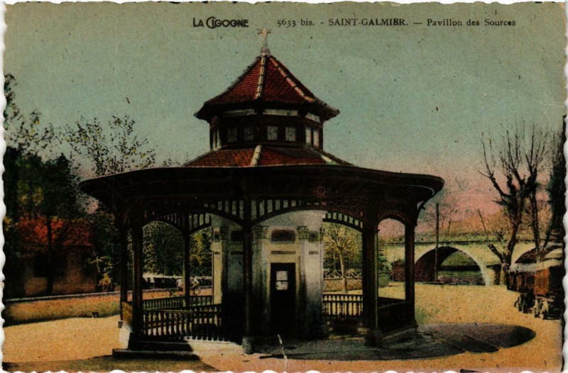 Carte postale ancienne Saint-Galmier Pavillon des Sources à Saint-Galmier