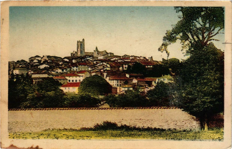 Carte postale ancienne Saint-Galmier Vue générale à Saint-Galmier