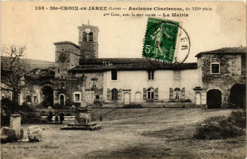 Carte postale ancienne Sainte-Croix-en-Jarez Ancienne Chartreuse à Sainte-Croix-en-Jarez