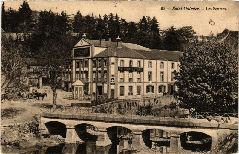 Carte postale ancienne Saint-Galmier Les Sources à Saint-Galmier