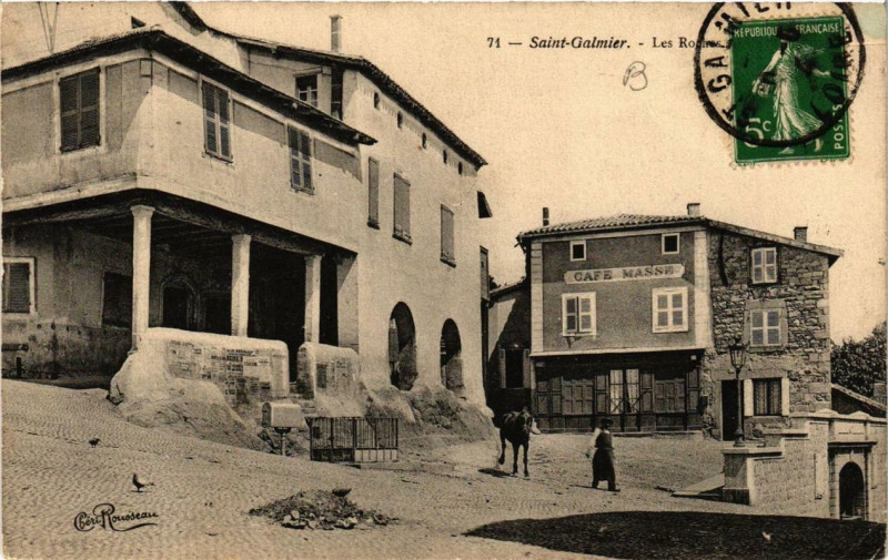 Carte postale ancienne Saint-Galmier Les Roches à Saint-Galmier