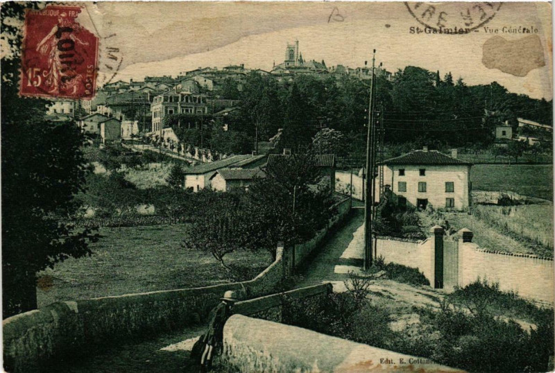 Carte postale ancienne Saint-Galmier Vue générale à Saint-Galmier