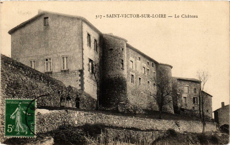 Carte postale ancienne Saint-Victor-sur-Loire Le Chateau
