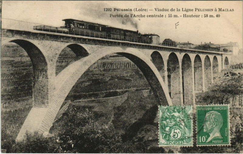 Carte postale ancienne Pelussin Viaduc de la Ligne Pelussin Portée de l'Arche centrale à Pélussin