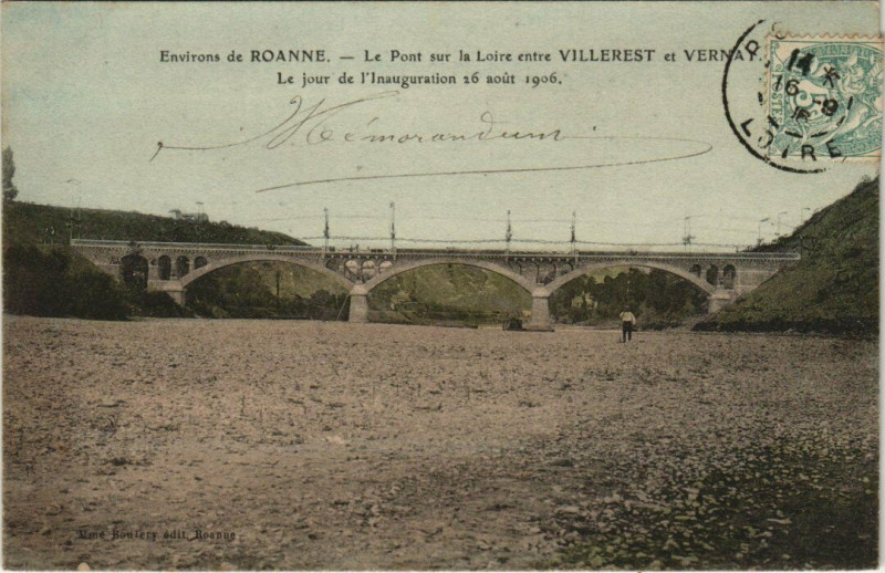 Carte postale ancienne Env. de Roanne Le Pont sur la Loire entre Villerest et Vernay à Roanne