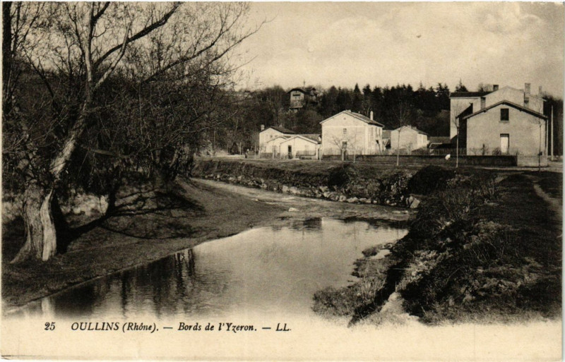 Carte postale ancienne Oullins - Bords de l'Yzeron à Oullins