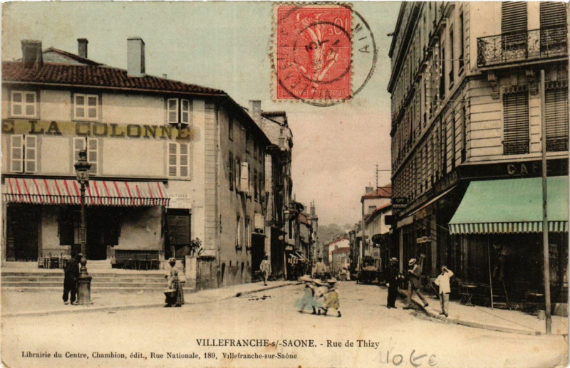 Carte postale ancienne Villefranche-sur-Saone - Rue de Thizy à Villefranche-sur-Saône