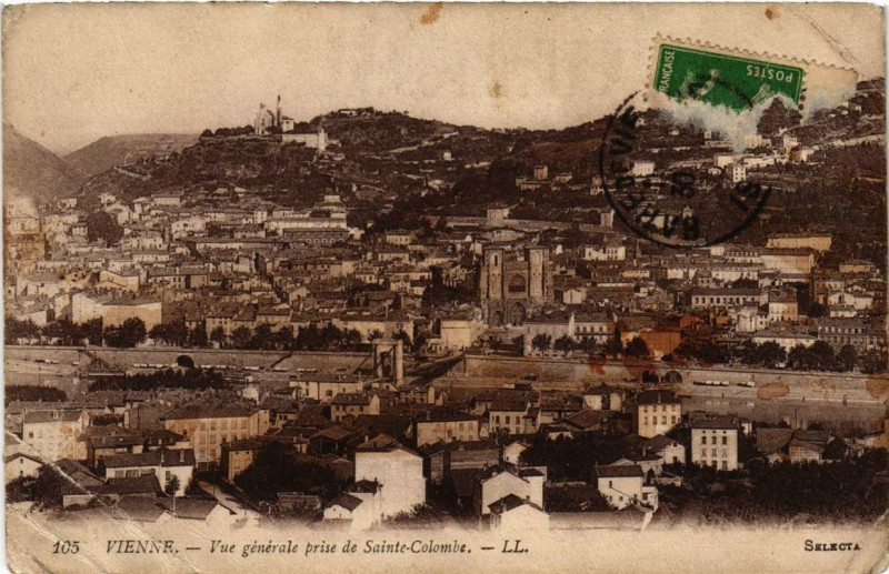 Carte postale ancienne Vienne - Vue générale prise de Sainte-Colombe à Vienne