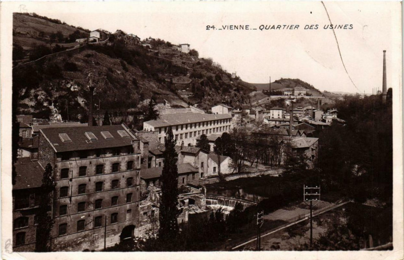 Carte postale ancienne Vienne - Quartier des Usines à Vienne