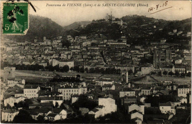 Carte postale ancienne Panorama de Vienne et de Sainte-Colombe à Vienne