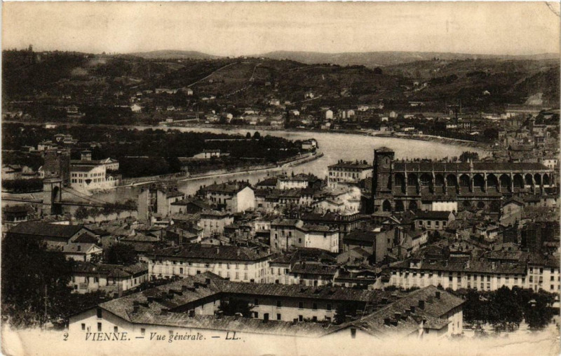 Carte postale ancienne Vienne - Vue générale à Vienne
