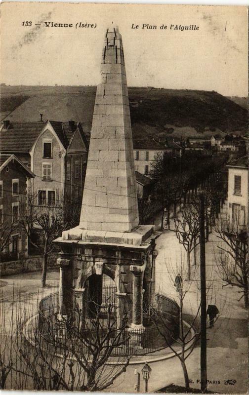 Carte postale ancienne Vienne - Le Plan de l'Aiguille à Vienne
