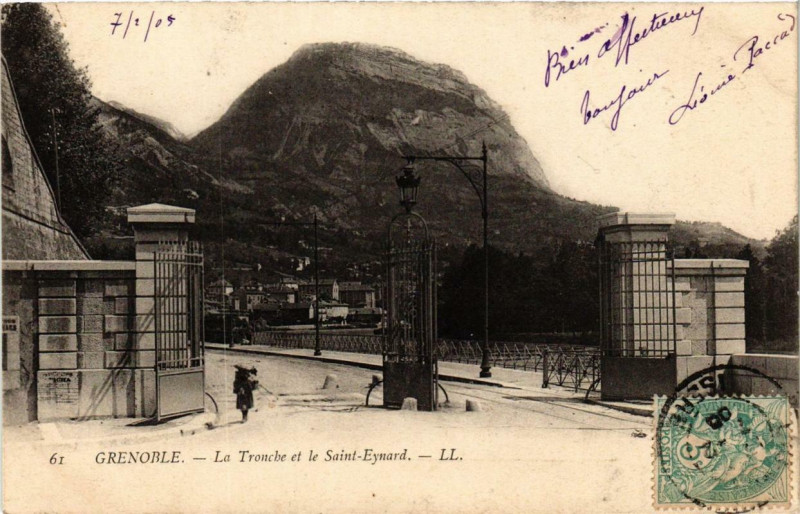 Carte postale ancienne Grenoble - La Tronche et le Saint-Eynard à Grenoble