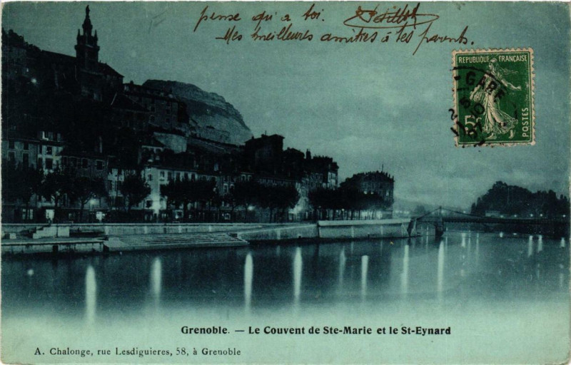 Carte postale ancienne Grenoble - Le Couvent de Sainte-Marie et le Saint-Eynard à Grenoble