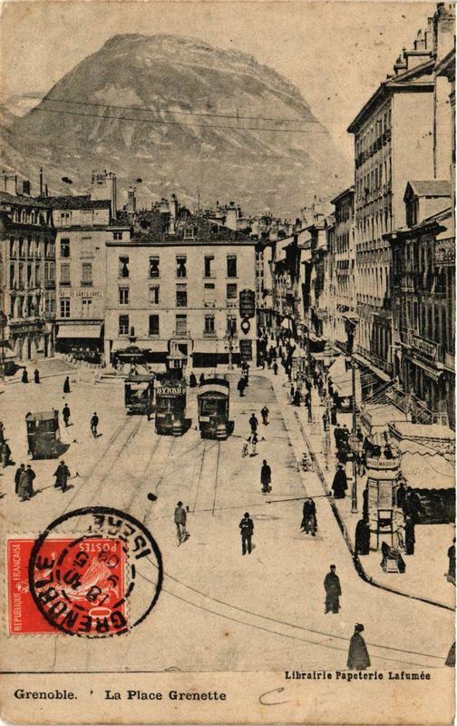 Carte postale ancienne Grenoble - La Place Grenette à Grenoble