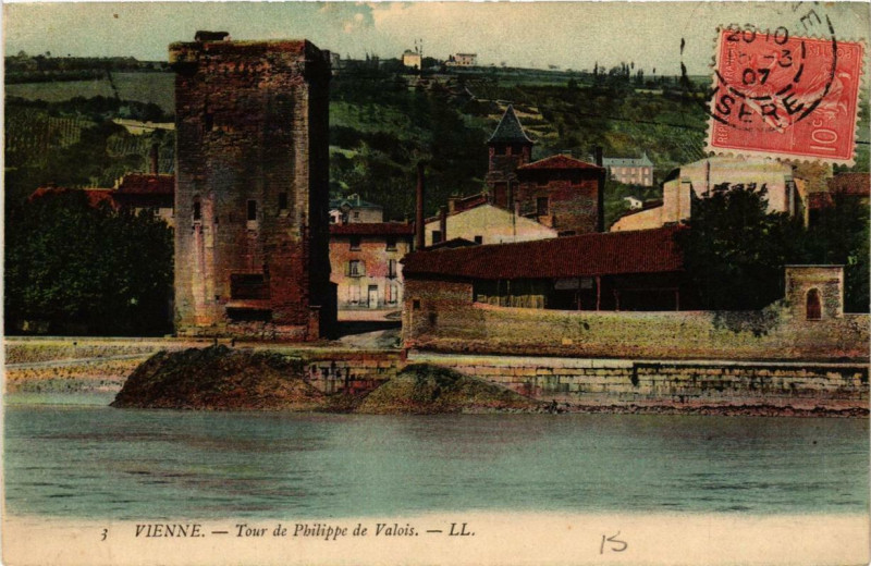 Carte postale ancienne Vienne - Tour de Philippe de Valois à Vienne