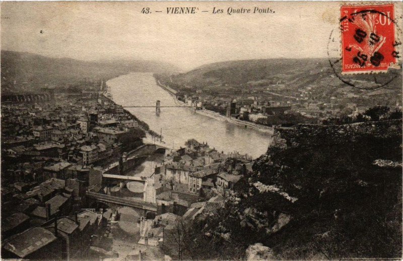 Carte postale ancienne Vienne - Les Quatre Ponts à Vienne