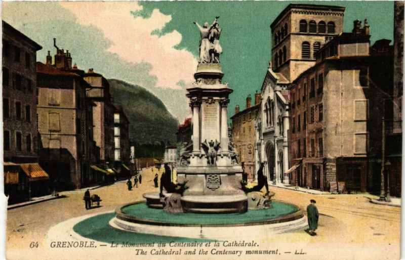 Carte postale ancienne Grenoble Le Monument du Centenaire et la Cathédrale à Grenoble