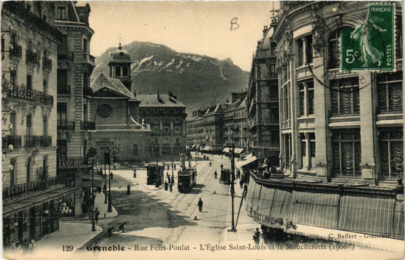 Carte postale ancienne Grenoble Rue Félix Poulat L'Eglise Saint-Louis à Grenoble