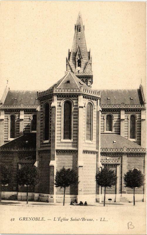 Carte postale ancienne Grenoble L'Eglise Saint-Bruno à Grenoble