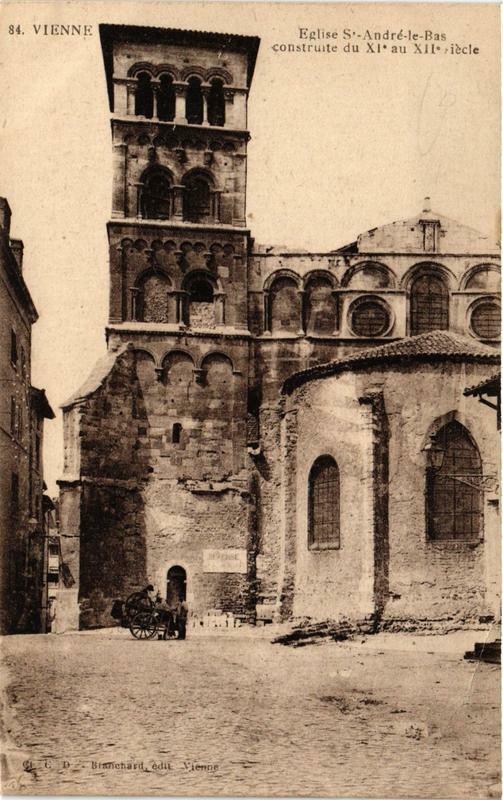 Carte postale ancienne Vienne - Eglise Saint-Andre le Bas à Vienne