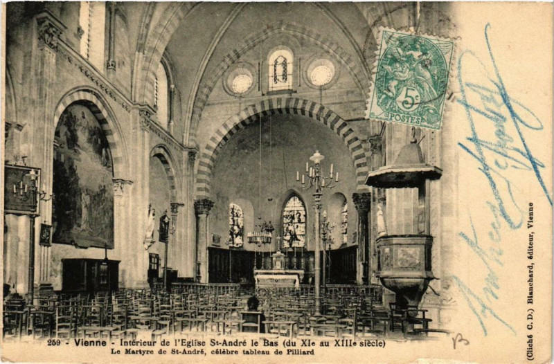 Carte postale ancienne Vienne - Intérieur de l'Eglise Saint-Andre le Bas à Vienne